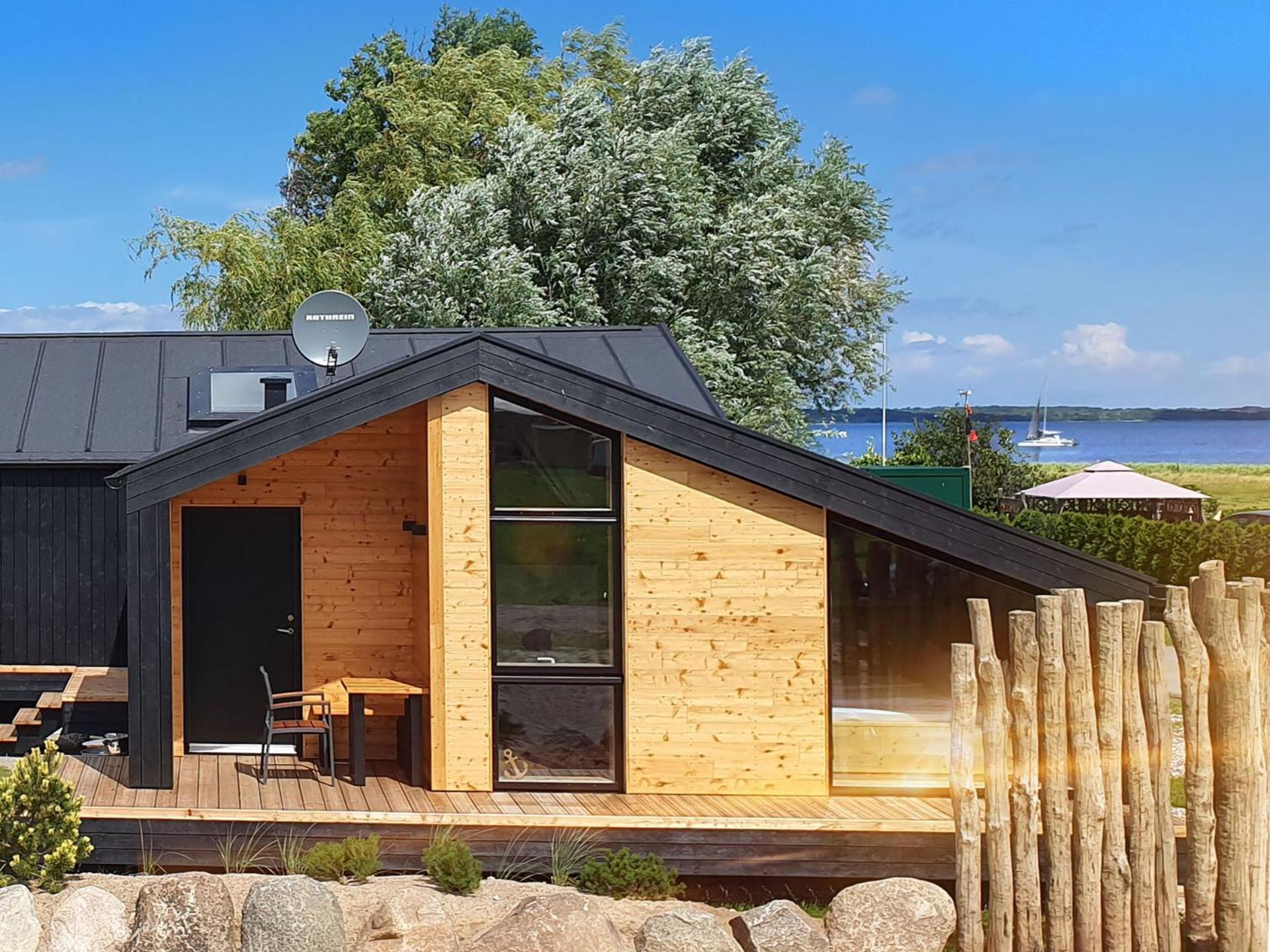 Werder Chalet -- Wolke 7 -- Ostsee-Strand 150M I Sauna I Ekamin I Tiny House Fuer 2 Personen I By "Meyers Am Meer" Boiensdorf Bagian luar foto